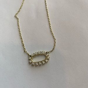 Kendra Scott necklace
